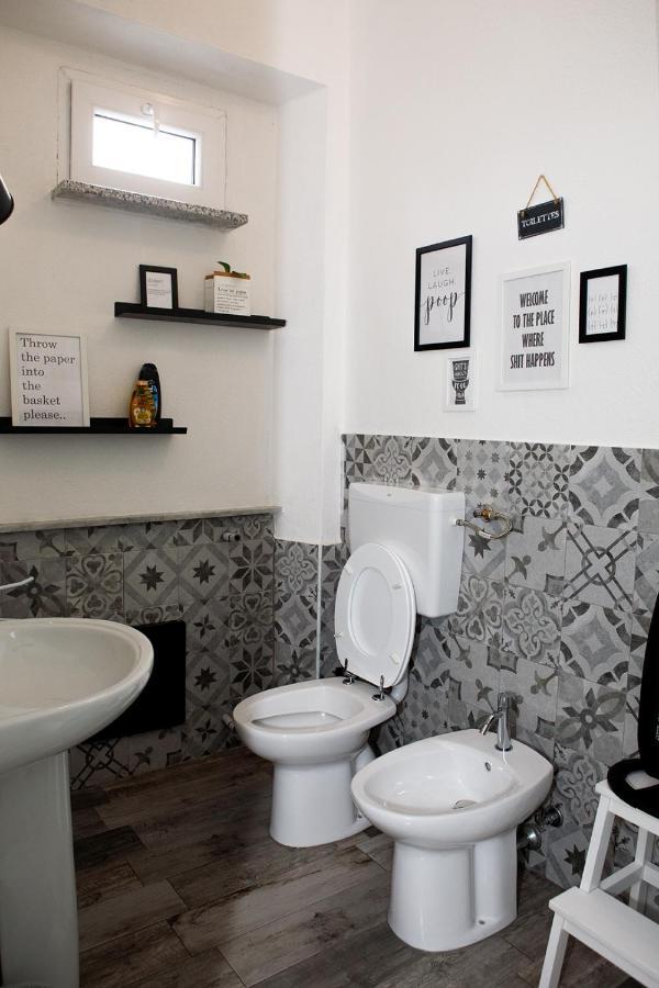 Santu Bustianu Bed & Breakfast Orgosolo Exterior photo